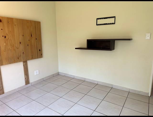 2 BEDROOM SECTIONAL TITLE FOR SALE IN EQUESTRIA
